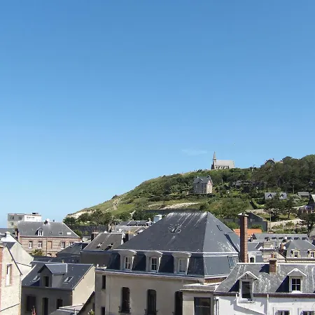 Detective 2* Etretat
