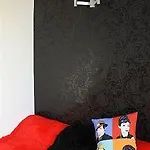 Отель Detective 2*
