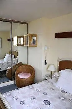 Detective 2* Étretat