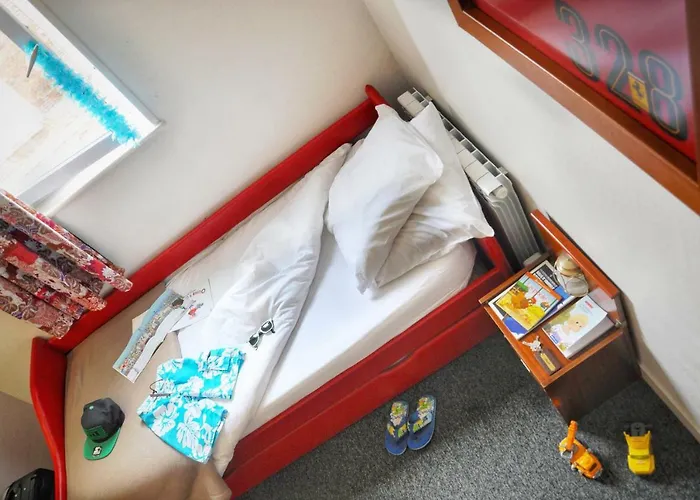 Hotel Detective Étretat