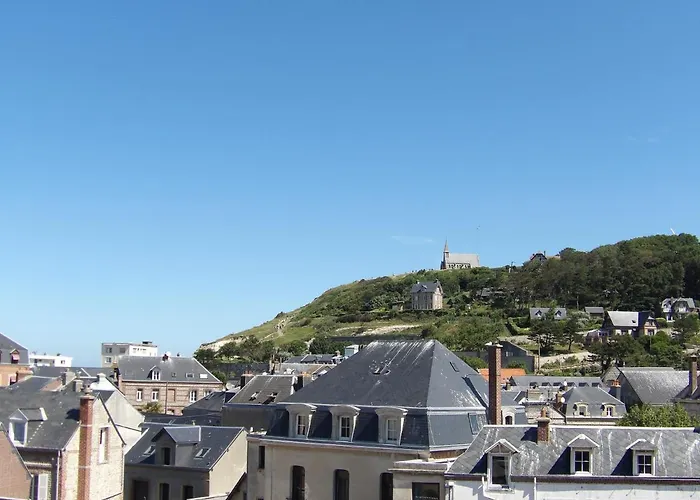 Detective 2* Étretat